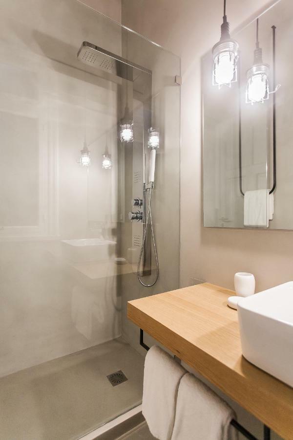 Monastiraki Suites By Livin Urbban Athens Exterior photo